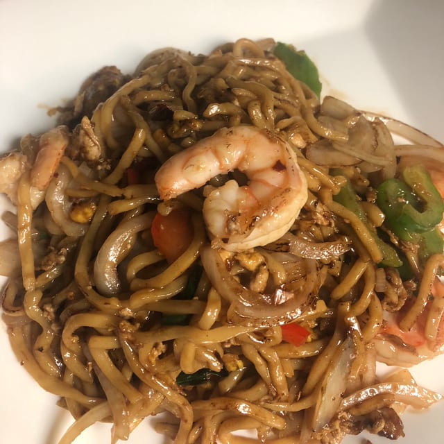 Spicy Lo Mein Noodles.